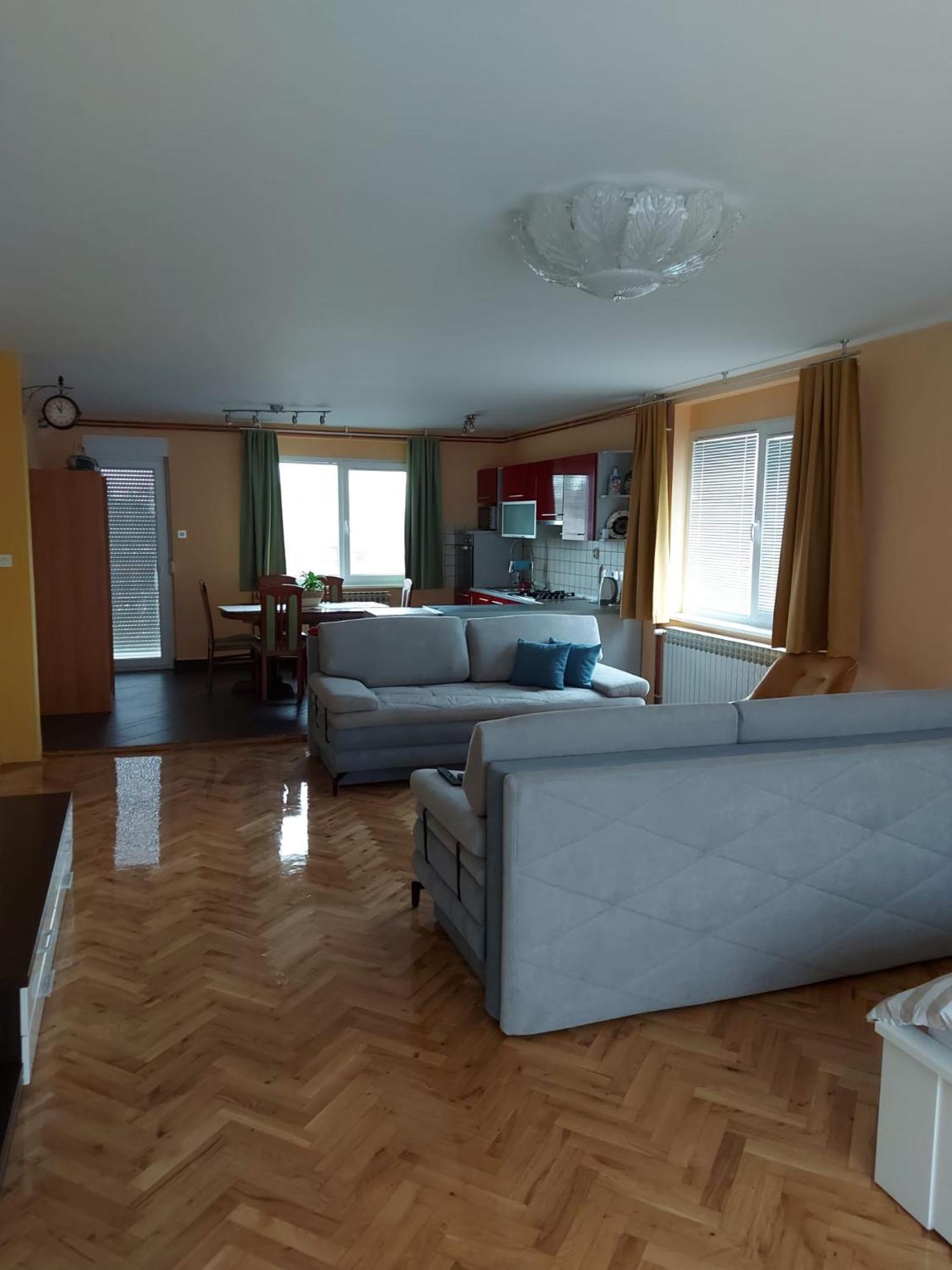 Apartment Kovac Bilje Buitenkant foto